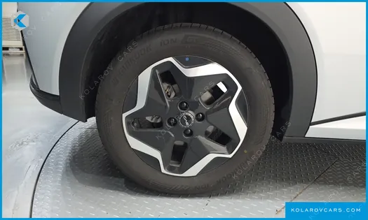 BYD DOLPHIN BASE