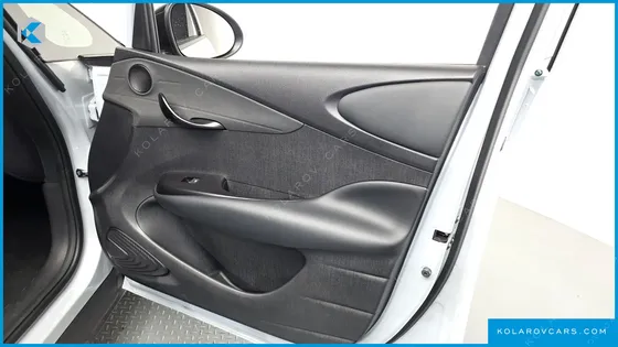 BYD DOLPHIN BASE