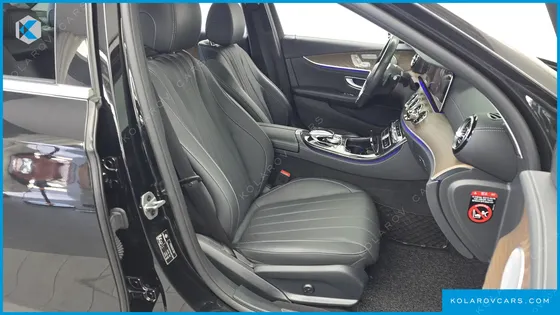MERCEDES E-CLASS E300E EXCLUSIVE