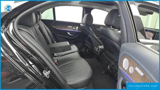 MERCEDES E-CLASS E300E EXCLUSIVE