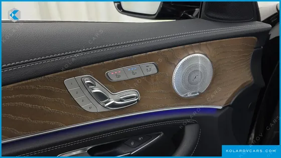 MERCEDES E-CLASS E300E EXCLUSIVE