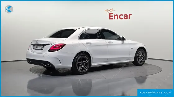 MERCEDES C-CLASS C300E 4MATIC AMG LINE