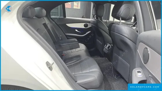 MERCEDES C-CLASS C300E 4MATIC AMG LINE