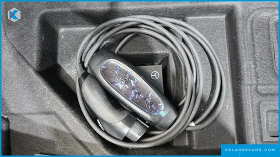 MERCEDES C-CLASS C300E 4MATIC AMG LINE