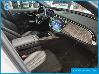 MERCEDES E-CLASS E350E 4MATIC
