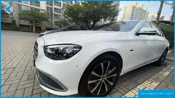 MERCEDES E-CLASS E300E EXCLUSIVE