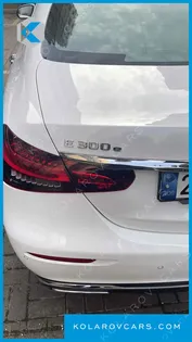 MERCEDES E-CLASS E300E EXCLUSIVE