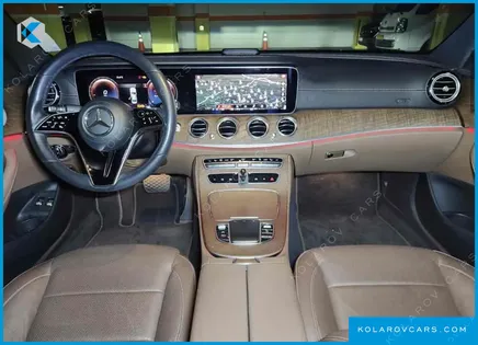 MERCEDES E-CLASS E300E EXCLUSIVE