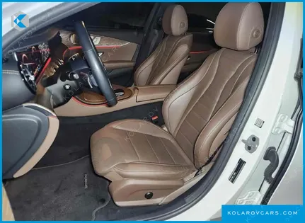 MERCEDES E-CLASS E300E EXCLUSIVE
