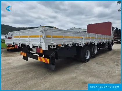HYUNDAI MEGA TRUCK GOLD