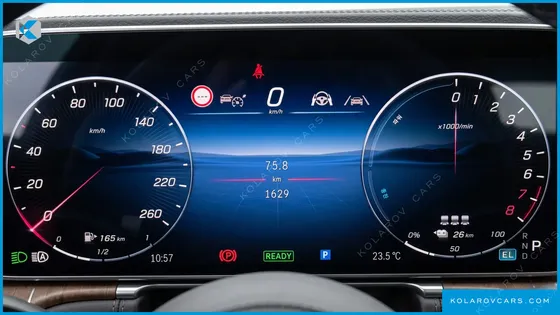 MERCEDES E-CLASS E350E 4MATIC