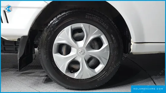HYUNDAI PORTER II STANDARD CAP CRDI