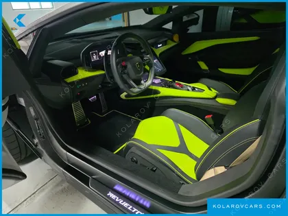 LAMBORGHINI REVUELTO 6.5 V12