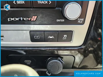 HYUNDAI PORTER II SUPER CABIN LPG