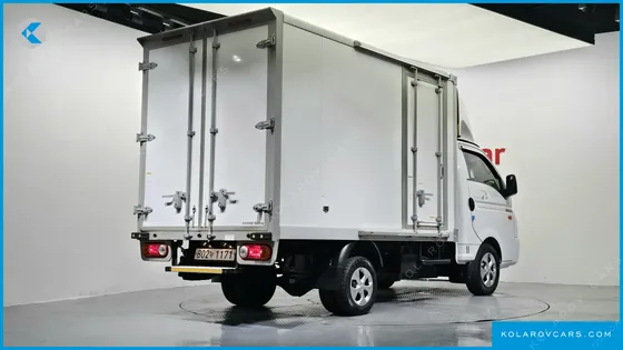 HYUNDAI PORTER II STANDARD CAP CRDI