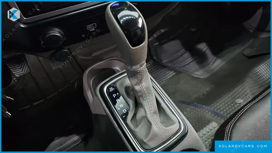 HYUNDAI PORTER II STANDARD CAP CRDI