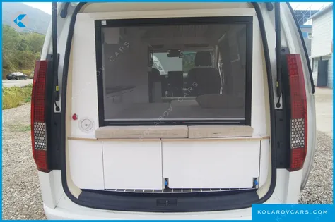 HYUNDAI STARIA NONE