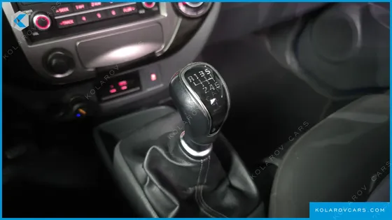 KIA BONGO III STANDARD CAP CRDI