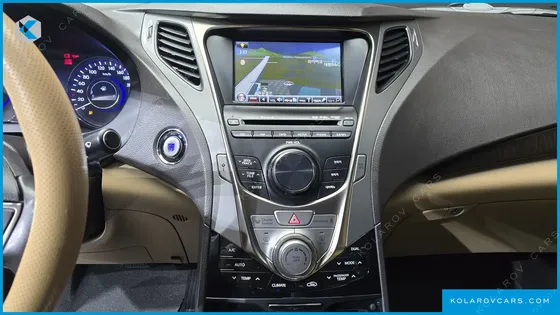 HYUNDAI GRANDEUR HG300 NOBLE