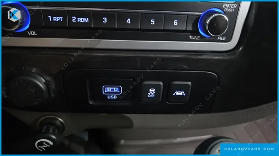 HYUNDAI PORTER II 4WD SUPER CAP