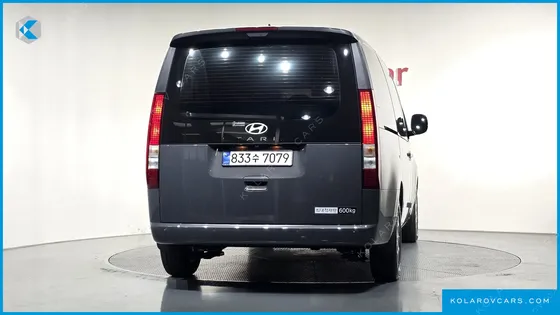 HYUNDAI STARIA HEV 1.6T CARGO 5-SEATER