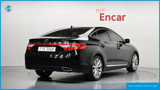 HYUNDAI GRANDEUR HG330 CELEBRITY
