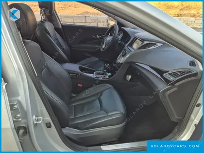 HYUNDAI GRANDEUR HG240 LUXURY