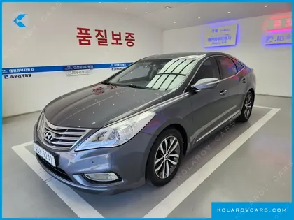 HYUNDAI GRANDEUR HG240 LUXURY