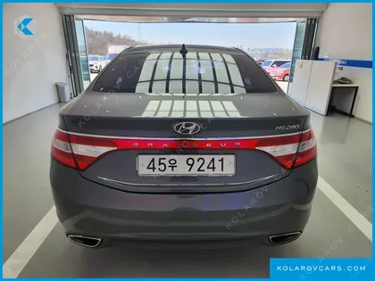 HYUNDAI GRANDEUR HG240 LUXURY