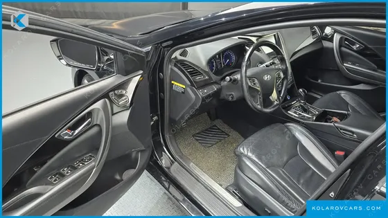 HYUNDAI GRANDEUR HG240 MODERN