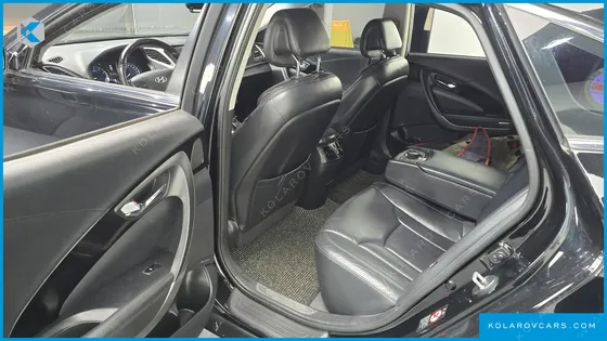 HYUNDAI GRANDEUR HG240 MODERN