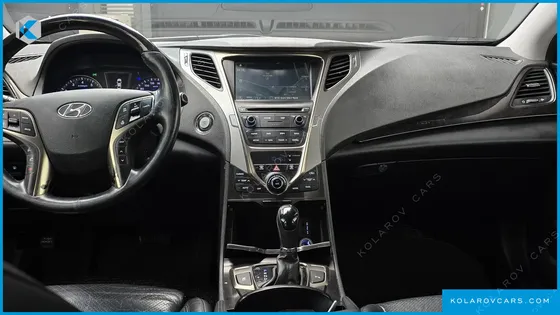 HYUNDAI GRANDEUR HG240 MODERN