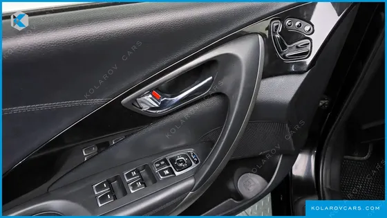 HYUNDAI GRANDEUR HG220 DIESEL PREMIUM