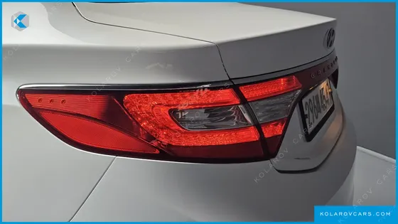 HYUNDAI GRANDEUR LPG HG300 HANDICAPPED ONLY