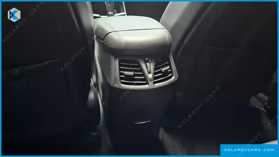 HYUNDAI GRANDEUR LPG HG300 HANDICAPPED ONLY