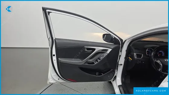 HYUNDAI ELANTRA (AVANTE) 1.6 GDI MODERN