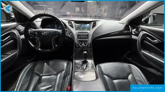 HYUNDAI GRANDEUR HG300 PREMIUM