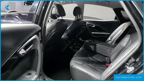 HYUNDAI GRANDEUR HG300 PREMIUM