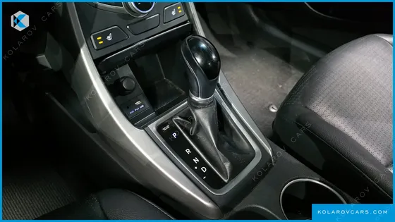 HYUNDAI ELANTRA (AVANTE) 1.6 GDI MODERN