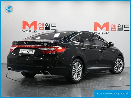 HYUNDAI GRANDEUR HG220 DIESEL MODERN
