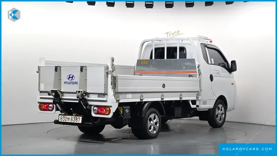 HYUNDAI PORTER II SUPER CABIN LPG