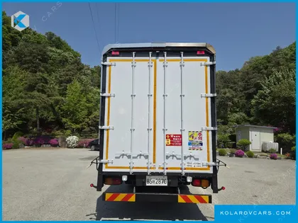 TATA DAEWOO NOBUS MID-SIZE TRUCK ROYAL