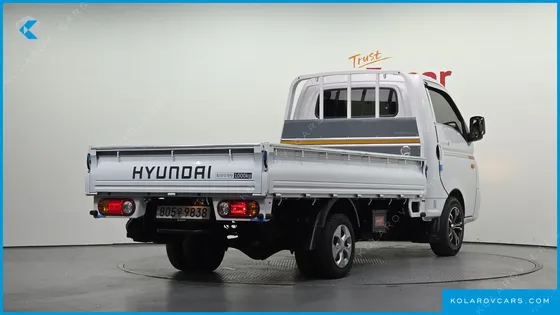 HYUNDAI PORTER II STANDARD CAP CRDI