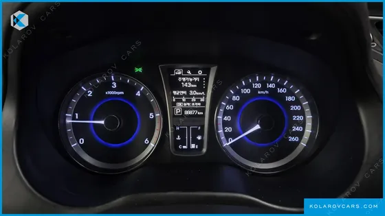 HYUNDAI GRANDEUR HG220 DIESEL MODERN