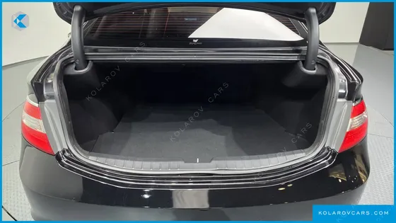 HYUNDAI GRANDEUR HG220 DIESEL MODERN