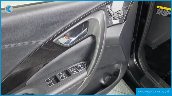 HYUNDAI GRANDEUR HG220 DIESEL MODERN