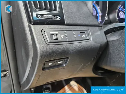 HYUNDAI SONATA LPI PREMIER(HANDICAPPED)