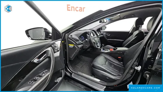 HYUNDAI GRANDEUR HG240 MODERN