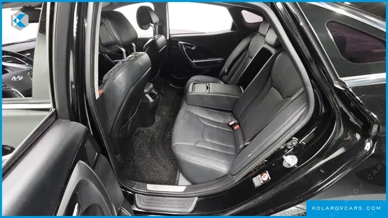 HYUNDAI GRANDEUR HG240 MODERN