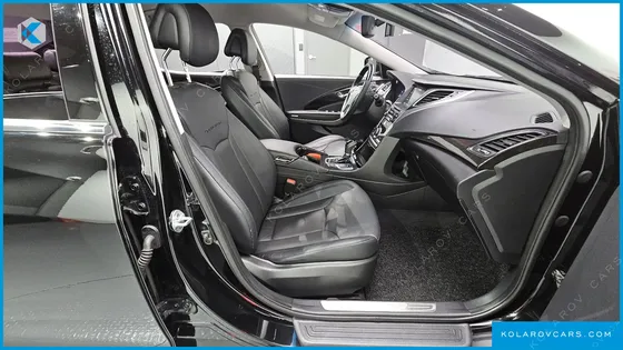 HYUNDAI GRANDEUR HG240 MODERN